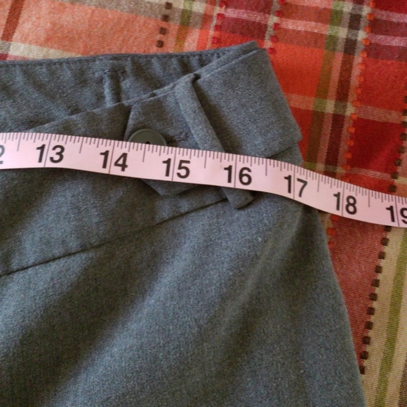 New York and Co size 10 pants - Picture 7 of 7